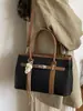 2026 Nuevo Estilo Chino Bolso Versátil Retro Gran Capacidad Bolso Cruzado para Viajes Bolso de Madre Yue Zi Fuente Venta al por Mayor