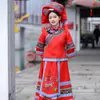 Novos Trajes de Performance Femininos Miao do Terceiro Dia de Março de Guangxi Zhuang Trajes Étnicos Trajes de Dança Tujia Yi