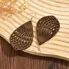 Pendientes de madera más vendidos en Amazon transfronterizos moda europea y americana exagerados geométricos huecos de madera suministro directo de fábrica
