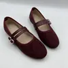 E-commerce Transfronteiriço 2026 Primavera/Outono Novos Sapatos Mary Jane de Camurça Femininos Bico Redondo Solado Plano Tiras Duplas de Fivela Sapatos Individuais Versáteis Retrô