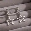 Pendientes dulces y frescos en forma de estrella, un diseño minimalista y único con un toque de lujo, perfectos para quienes aprecian la elegancia discreta y el estilo de alta gama.. Disponible al por mayor