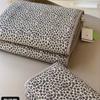 Funda de Cama de Algodón Puro 'Big Goose' Juego de Tres Piezas Funda de Cama de Algodón Puro Doble Cara Sábana Acolchada Funda de Cama de Algodón Puro con Estampado Floral Juego de Tres Piezas
