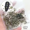 Venta al por mayor Rey Ventilador Arte de Uñas con Diamantes Joyería de Pedrería Oro Mineral Plata Redondo con Parte Posterior Plana Pedrería Decoración de Uñas de Vidrio