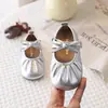 Zapatos de Piel para Niñas 2026 Primavera y Otoño Nuevo Estilo Coreano Zapatos de Princesa con Lazo Bebé Suaves y Cómodos Mocasines