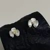 Brincos Estéreo de Flor Pérola Doce e Delicados, Brincos de Nicho Modernos e Elegantes, Femininos, Simples e Versáteis para Mulheres