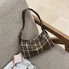 Nuevo bolso cruzado informal para mujer, bolso tipo almohada simple de gran capacidad 2026, bolso de moda para mujer