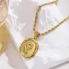 Elementos Geométricos Colar da Lua Estilo Ins Europeu e Americano Corrente para Clavícula de Aço Titânio Colar com Pingente Banhado a Ouro 18K de Aço Inoxidável Atacado