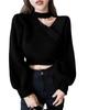 Suéter de cuello alto con diseño nuevo de otoño e invierno para mujer, de moda, con escote en V, combinable con todo, ajustado y pequeño, con clavícula expuesta.