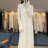 Vestido de punto de lana para mujer con cuello alto bordado estilo retro hebilla adelgazante elegante para ir al trabajo nuevo para principios de otoño con abertura