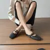 2026 Sapatilhas Meias Fechadas Respiráveis com Design Exclusivo Vazado para Mulheres, Mules Elegantes Trançados para o Trabalho, Sandálias Leves