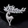 Broche Lindo de Gatito Estilo Coreano Moda para Hombres y Mujeres Todo-partido Broche de Mariposa Incrustado de Diamantes Pin para Cárdigan Accesorios de Corsage para Traje