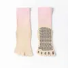 Calcetines antideslizantes, calcetines de yoga de color degradado, calcetines de cinco dedos, especializados para deportes, fitness y Pilates, calcetines profesionales de caña media para mujer