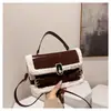Bolso de Mano de Lana de Cordero Estilo Coreano de Nicho para Mujer, Nuevo Bolso Cruzado de Hombro Elegante con Retazos de Moda Invierno 2025
