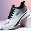 Verano Hombre Nuevo Malla Seda de Hielo Transpirable Zapatos Deportivos para Correr Super Ligeros Suela Gruesa Modernos Casuales Zapatos Deportivos para Hombre
