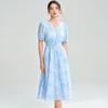 Vestido Elegante de Verano Estilo Francés Bordado Hueco de Lyocell de Alta Resistencia Tencel Cuello en V Ceñido a la Cintura de Longitud Media 25051