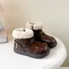 Sapatos Infantis Moda Infantil Botas Martin Antiderrapantes 2025 Inverno Novo Estilo Britânico Aconchegantes Quentes Botas de Moda para Meninas