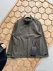 Chaqueta Soft Shell para Hombre de Exterior con Cuello Alto y Forro de Polar, Diseño Sencillo y Excelente Ajuste 9639