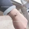 Pulsera de Cruz de Nácar Blanco Shangwei, Estilo de Lujo Ligero de Nicho, Chapada en Oro Rosa de 18 Quilates, Cadena de Clavícula Sencilla, Regalo de Instagram para Novia