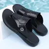 Sandálias Masculinas de Tamanho Grande com Relevo Transfronteiriças com Solas Macias, Antiderrapantes, Sandálias Casuais para Uso Externo na Praia, Estoque Pronto do Fabricante, Dropshipping Disponível