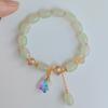Pulsera de cuentas de fecha nueva pulsera de cristal estudiante femenina novias regalo en vivo mariposa colorida colgante de amor pulsera color crema
