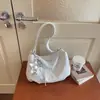 Bolso Tote de Lona Nuevo Estilo Coreano con Tachuelas Estrellas, Gran Capacidad para Hombro y Mano para Viajes Diarios y Uso Casual, Versátil para Mujeres