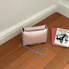 Bolsa Quadrada Pequena Casual da Moda Bolsa Transversal Estilosa com Corrente Estilo Coreano Nova Bolsa Pequena de Mão para o Dia a Dia Feminina