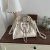 Bolsa de Ombro Acolchoada de Corrente de Alta Qualidade 2026 Nova Casual Temperamento Feminina para o Dia a Dia Única Ombro Transversal