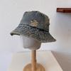 Sombrero de pescador de mezclilla retro viejo para mujer, sombrero de sol para calle de verano, sombrero con agujeros, sombrero con pelusa