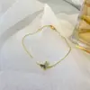 Pulsera Flor Única de Trébol de Cuatro Hojas de la Suerte de Van Gogh Pulsera de Ágata Roja y Nácar Blanco para Mujer Oro Rosa de 18 Quilates Tamaño Mini Pequeño