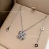 Bv Nuevo Producto de Gama Alta Collar de Diamantes Azules Principales Molino de Viento Flor Eterna en Flor para Mujer, Colgante de Flor, Trébol de Cuatro Hojas, Cadena para Clavícula de Exquisita Artesanía