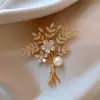 Broche Corsage Transfronteiriço da Moda para Mulheres, Broche Borboleta Anti-Exposição, Corsage de Nicho de Alta Qualidade Novo Estilo