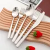 Ventas Directas de Fábrica Retro Acero Inoxidable 430 Martillado Vajilla Cuchillo, Tenedor y Cuchara de Hotel de Gama Alta Juego de Cinco Piezas Vajilla para Restaurante Occidental