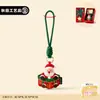 Colgantes para bolsos con temática navideña, llaveros lindos de Papá Noel y muñeco de nieve de PU, regalos pequeños de Año Nuevo y Navidad al por mayor