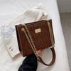 Bolsa popular deste ano feminina de grande capacidade 2025 primavera nova moda transfronteiriça corrente bolsa de ombro bolsa transversal para o dia a dia