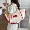 Bolsa Tote Escolar 2026 Super Popular Bolsa Transversal Casual Novo Estilo Estampada Versátil para o Dia a Dia Bolsa de Ombro Grande Capacidade