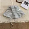 Chapéu de Pescador Xadrez Vintage Novo para Primavera e Verão Feminino, Chapéu Bucket com Aba Larga para Proteger do Sol, Faz o Rosto Parecer Menor, Chapéu da Moda para Proteção Solar em Férias