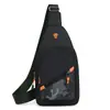 Bolso Bandolera para Hombre Bolso de Pecho Bolso de Cintura Puede Poner Auriculares Multifuncional de Viaje Versátil Casual Bolso de Hombro Venta al por Mayor