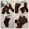 Otoño/Invierno Nuevo Estampado de Leopardo Estilo de Moda Color Café Serie de Colores Radiales Media Pantorrilla Estilo Coreano Tendencia de Moda Versátil para Niña Calcetines de Media Pantorrilla