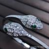 Baojia Versión Alta CNC Seiko Plata Serpiente Diamante Fritillaria Pavo Real Verde Pulsera Moda Doble Serpiente Completa Diamante Mano
