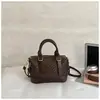 Bolsa Boston para celular da moda transfronteiriça no atacado para mulheres, nova bolsa de ombro transversal retrô estilosa com padrão trançado para o dia a dia