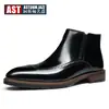 Botines Chelsea para Hombre con Brogues de Cuero Botas de Moda Piel de Vaca Cuero Genuino Botines Cortos Británicos Modernos Cremallera Botas de Negocio para Hombre