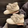 Sandálias Birkenstock femininas com 5cm de altura interna aumentada e laço, novo estilo outono/inverno 2026, forradas com fleece, quentes, para mulheres baixinhas, com fecho de velcro, sapatos de algodão