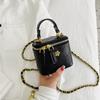 Bolso Pequeño Cuadrado para Mujer Camelia Bolso Mini de Mano Bordado Acolchado Billetera de Monedas con Cadena Bolso Cruzado de Nicho para Niños Moderno