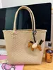 Bolso Tejido Hecho a Mano de Gran Capacidad Estilo Japonés Nuevo de Verano para Mujer, Bolso de Hombro Tote, Bolso Tote para Viajar Estilo Cesta
