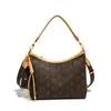 Bolso de Axila de Lujo Ligero para Presbicia Versátil para el Trabajo Bolso Tote de Gran Capacidad para Mujer 2025 Nuevo Bolso Bandolera Retro