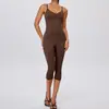 Nuevo conjunto de yoga transfronterizo para mujer, adecuado para uso casual al aire libre, con un hermoso diseño en la espalda, para deportes, fitness, levantamiento de glúteos y running ajustado, conjunto de dos piezas