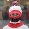 Gorro de Punto Cálido de Tres Colores Tiantiandai Invierno Casual Versátil con Pico de Pato y Calentador de Cuello Integrado para Ciclismo con Ala Grande