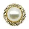 Hebilla de perla plisada simple abrigo de moda botón de metal hebilla decorativa estilo Chanel suéter abrigo de suéter hebilla