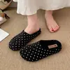 Chinelos Fechados de Bolinhas Franceses Retrô com Solado Grosso 2026 Novo Estilo Aumentadores de Altura para Pessoas Baixas Antiderrapantes Casuais Tamancos Birkenstock
