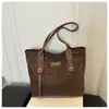 Moda cross-border de comércio exterior europeu e americano estampa de leopardo novo modelo 2026 estilo coreano bolsa de ombro/axila de grande capacidade para trabalho e deslocamento